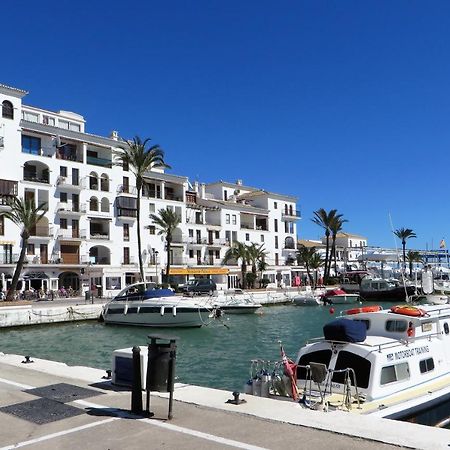 Salinas. Apartment For 4. Terrace/Parking/Pools/Gym/4Mins Beach Estepona Esterno foto