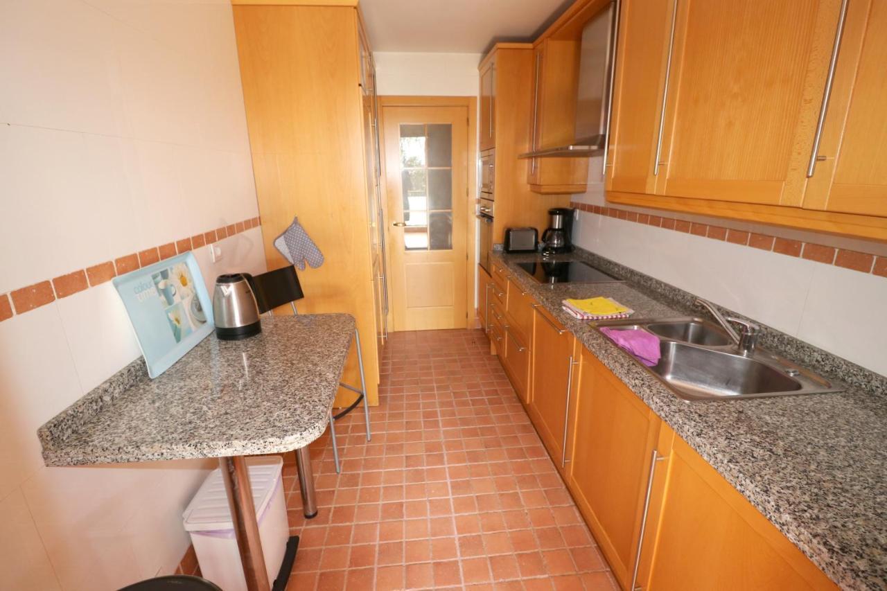 Salinas. Apartment For 4. Terrace/Parking/Pools/Gym/4Mins Beach Estepona Esterno foto